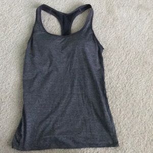 Athletic tank top